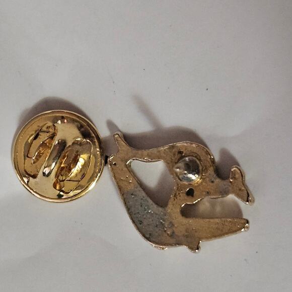 Australia Olympic Kangaroo Boomerang Pin - Picture 2 of 2